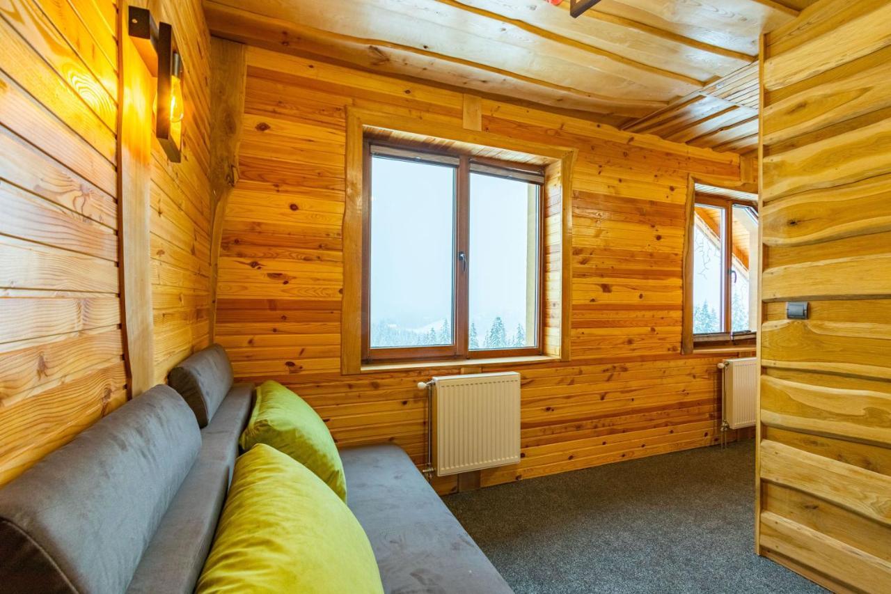 Rich Oak - Готель З Відкритим Панорамний Басейном Yablunytsya Extérieur photo